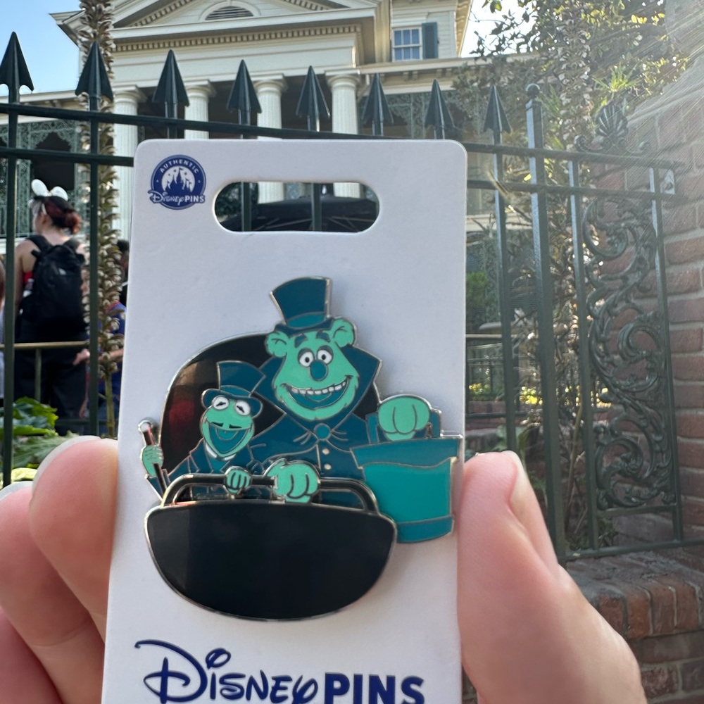 Disney Teal and Black Haunted Mansion Pin